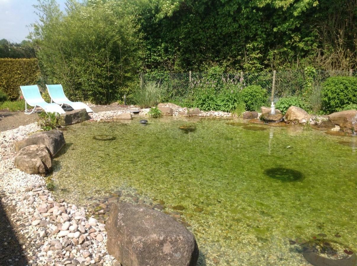 Maison avec piscine et sauna à Vire Exterior foto