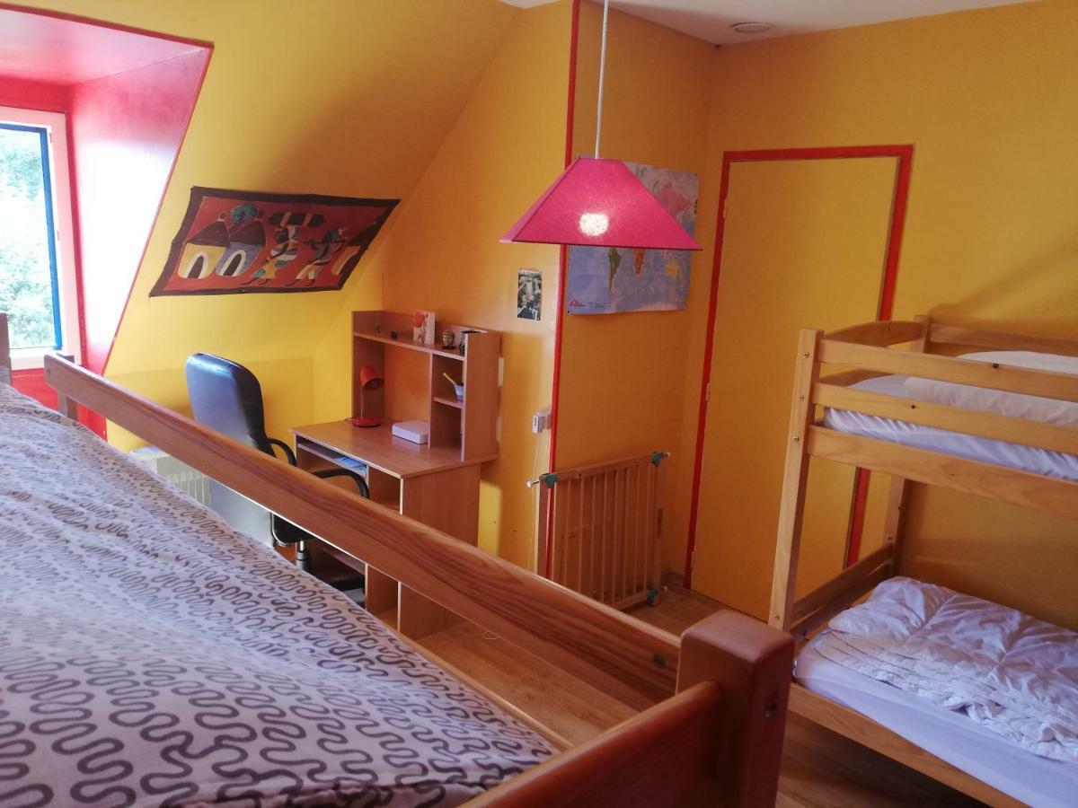 Maison avec piscine et sauna à Vire Exterior foto