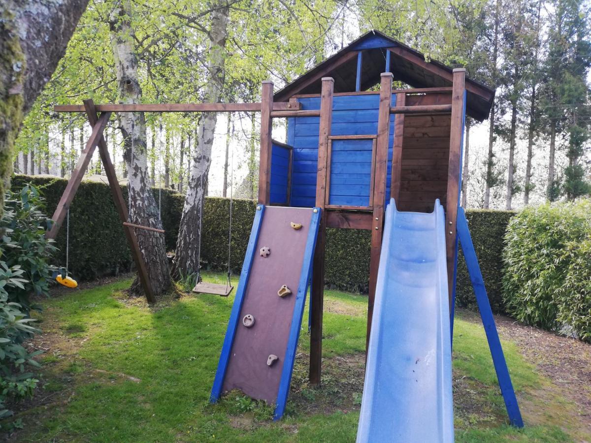 Maison avec piscine et sauna à Vire Exterior foto